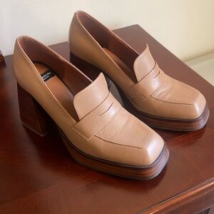 Angel Alarcon genuine leather heels